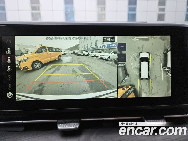 Kia Carnival — interior