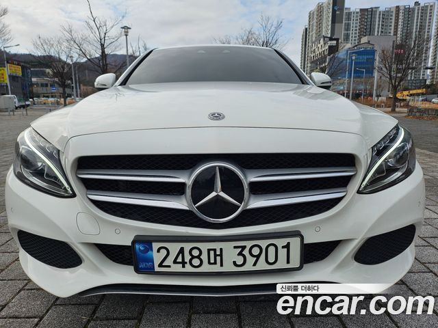 Mercedes-Benz C-Class — exterior