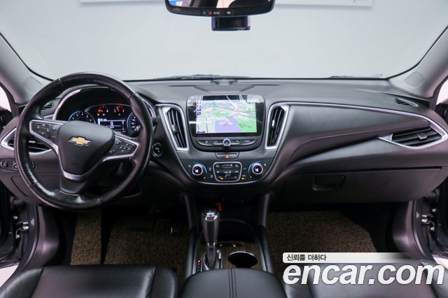 Chevrolet Korea Malibu — interior