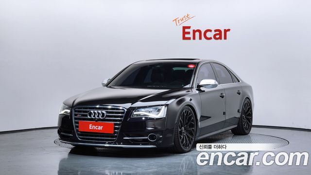 Audi S8 — exterior