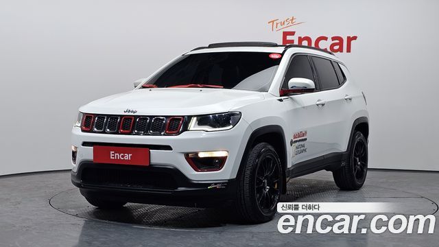 Jeep Compass — exterior
