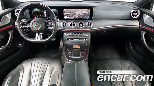 Mercedes-Benz CLS-Class — interior