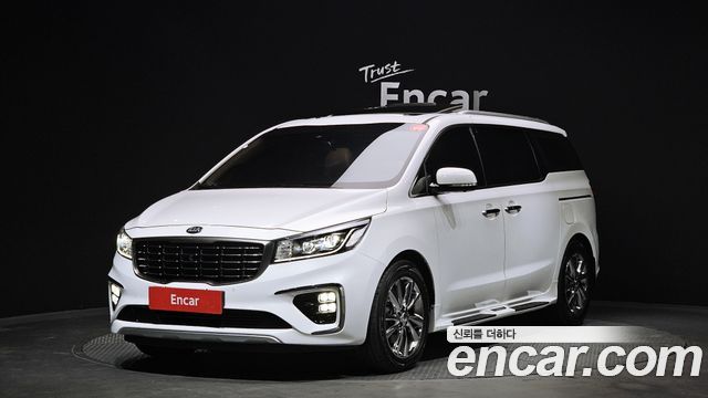 Kia Carnival — exterior