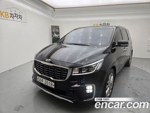 Kia Carnival — exterior