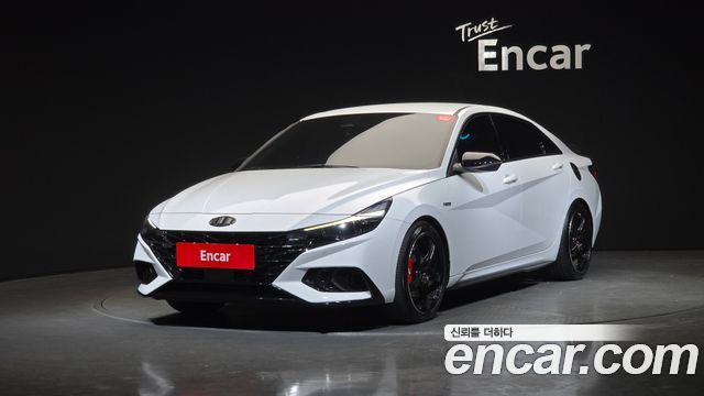 Hyundai Avante — exterior