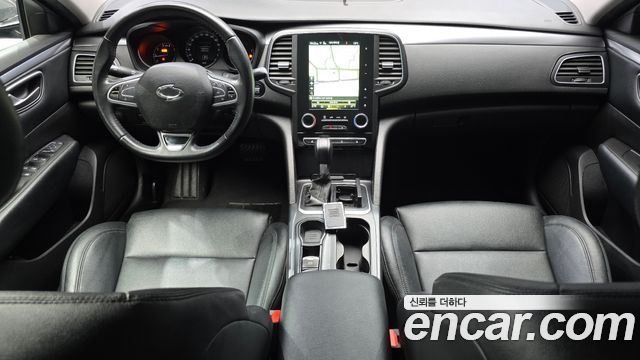 Renault Korea SM6 — interior