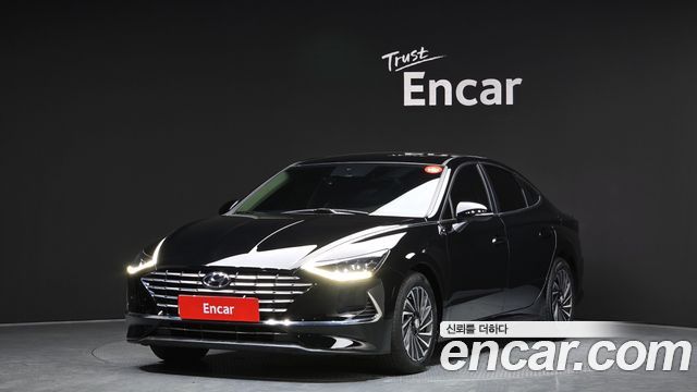 Hyundai Sonata — exterior