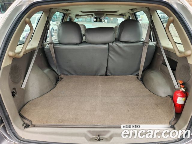Hyundai Santa Fe — interior