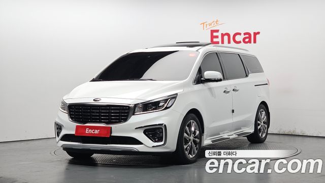 Kia Carnival — exterior