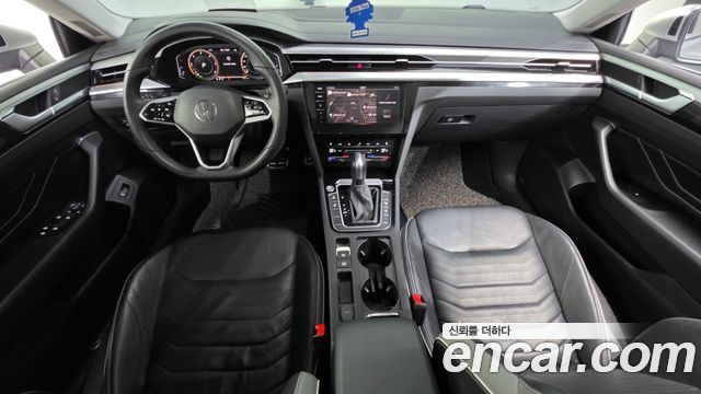 Volkswagen Arteon — interior