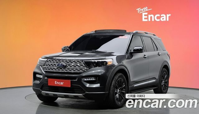 Ford Explorer — exterior