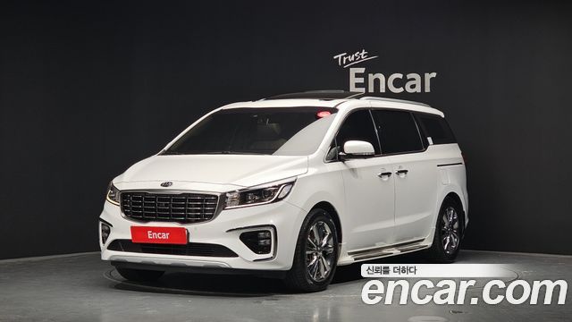 Kia Carnival — exterior