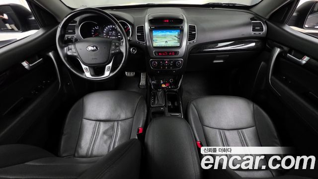 Kia Sorento — interior