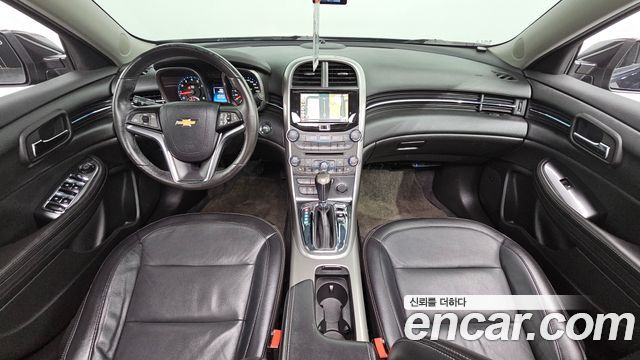 Chevrolet Korea Malibu — interior