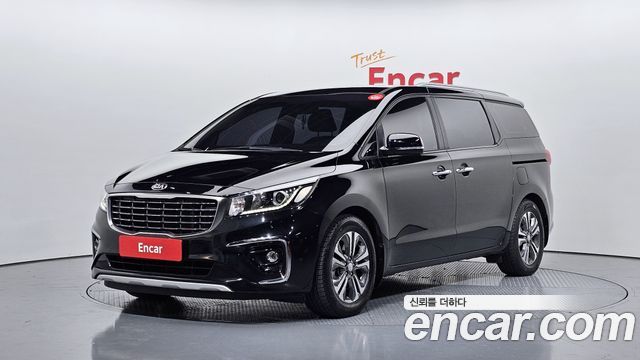 Kia Carnival — exterior