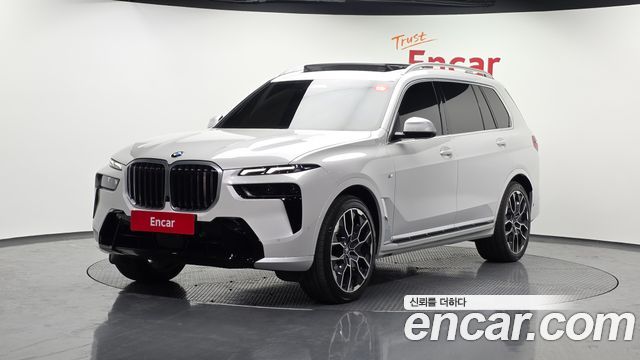 BMW X7 — exterior