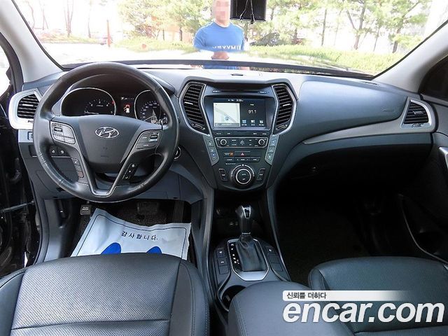Hyundai Maxcruz — interior