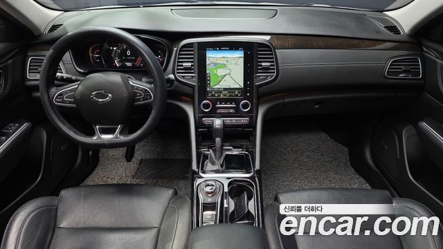 Renault Korea SM6 — interior