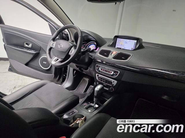 Renault Korea SM3 — interior