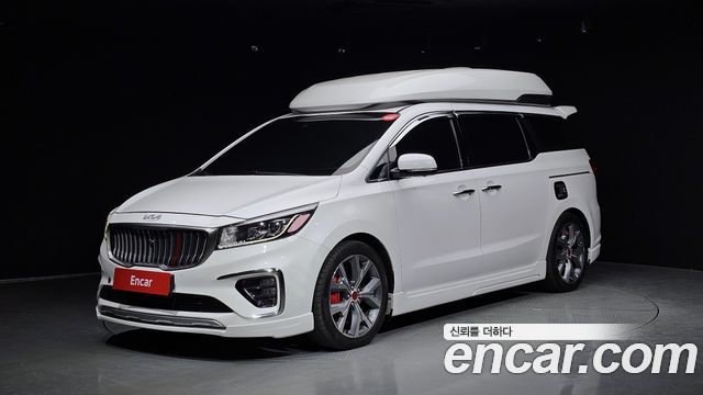 Kia Carnival — exterior