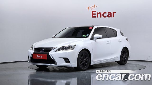 Lexus CT200h — exterior