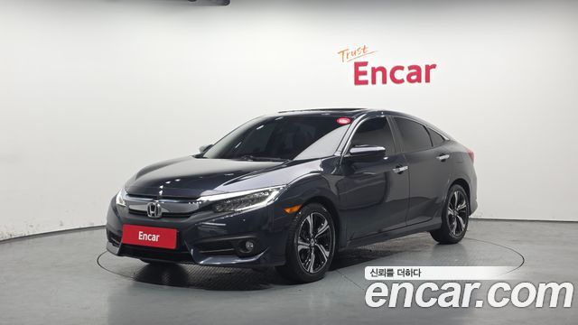 Honda Civic — exterior