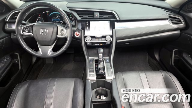 Honda Civic — interior