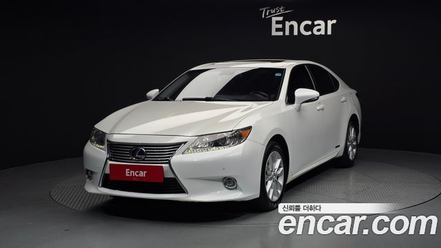 Lexus ES — exterior