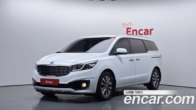Kia Carnival — exterior