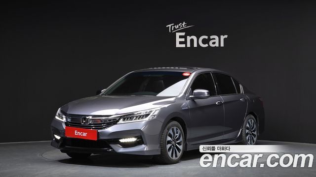 Honda Accord — exterior