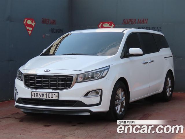 Kia Carnival — exterior