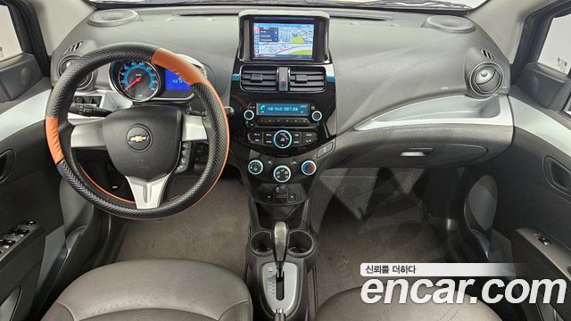 Chevrolet Korea Spark — interior