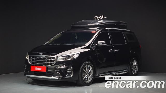 Kia Carnival — exterior