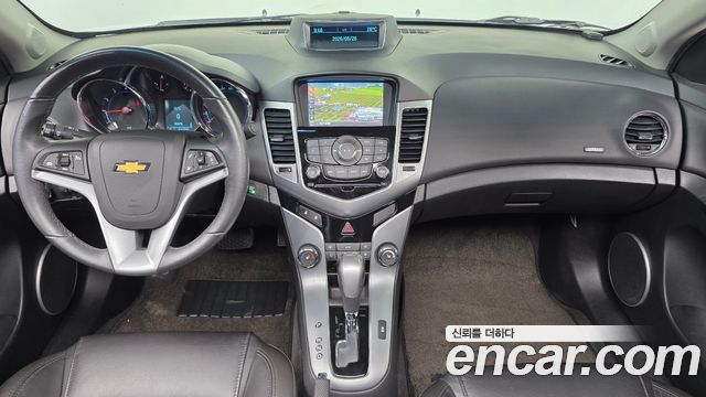 Chevrolet Korea Cruze — interior