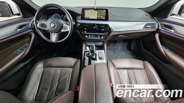BMW 5 Series — interior