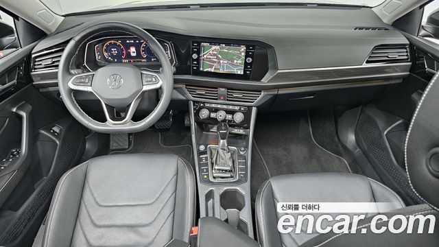 Volkswagen Jetta — interior