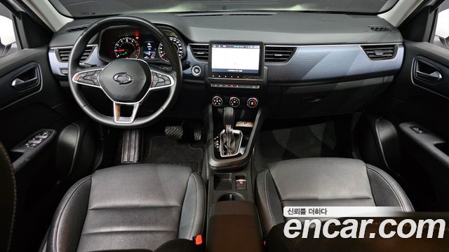 Renault Korea XM3 — interior