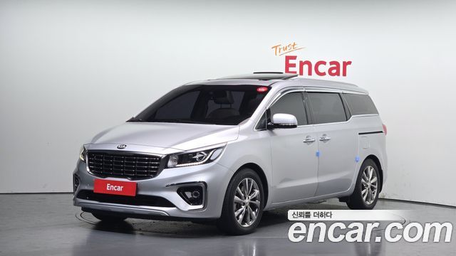 Kia Carnival — exterior