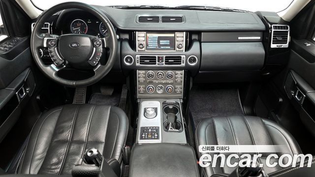 Land Rover Range Rover — interior