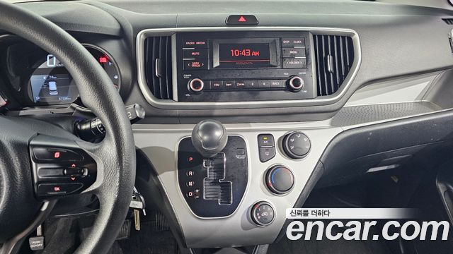 Kia Ray — interior