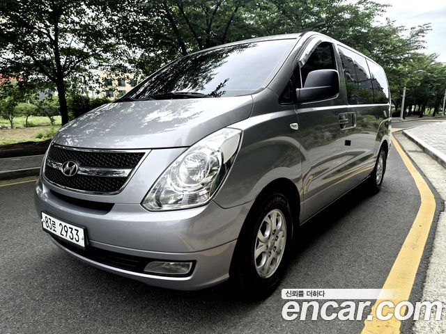 Hyundai Starex — exterior
