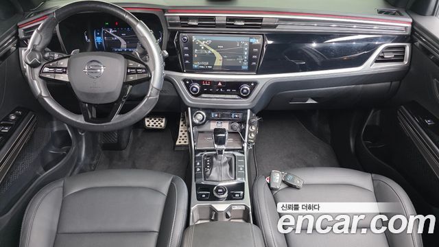 KG Mobility Korando — interior