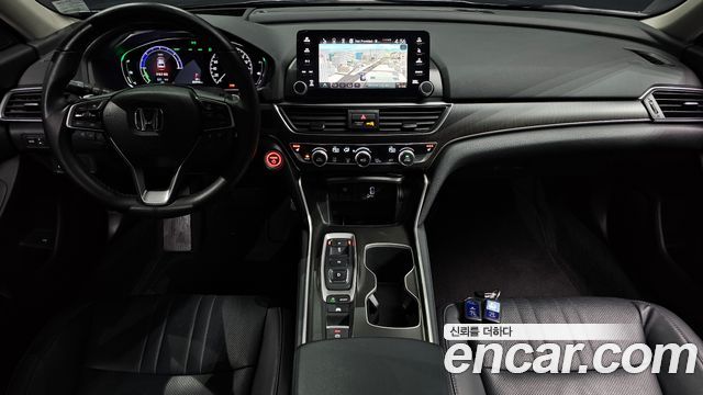 Honda Accord — interior