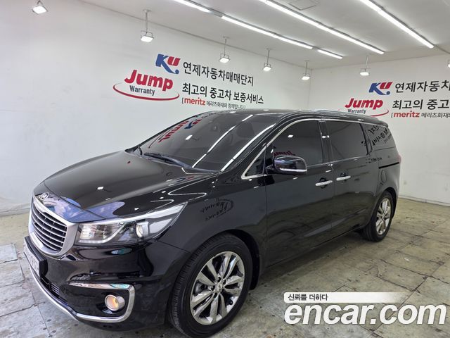 Kia Carnival — exterior