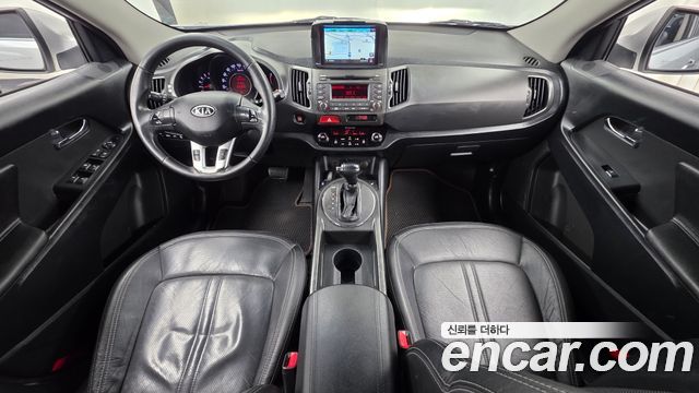 Kia Sportage — interior