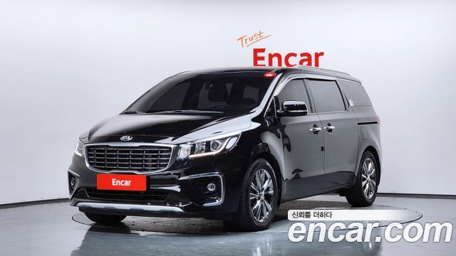 Kia Carnival — exterior