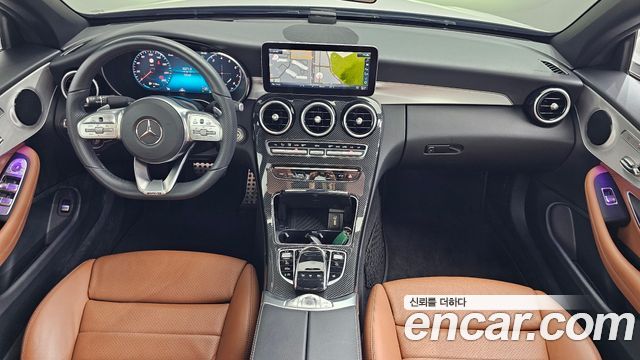 Mercedes-Benz C-Class — interior