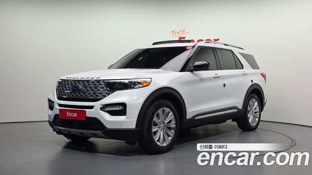 Ford Explorer — exterior
