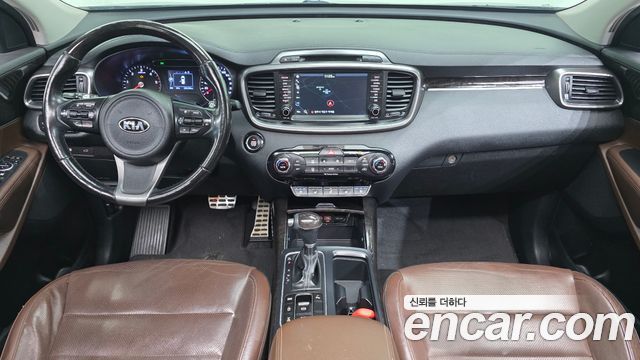 Kia Sorento — interior