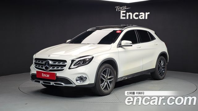 Mercedes-Benz GLA-Class — exterior